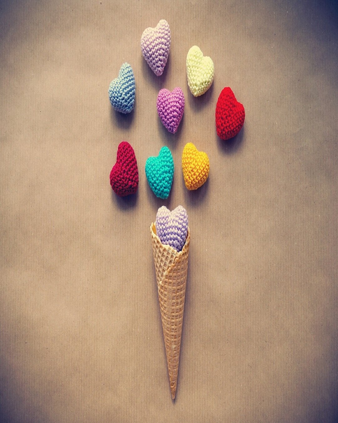 Crochet Ice cream cone with changeable 'ice cream' hearts